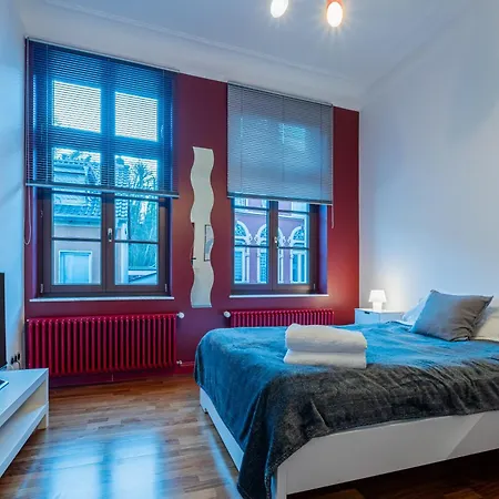 Haus Schweiz In *